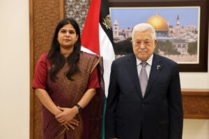 India's Representative to Palestine presented her credentials to the President of Palestine Mahmoud Abbas